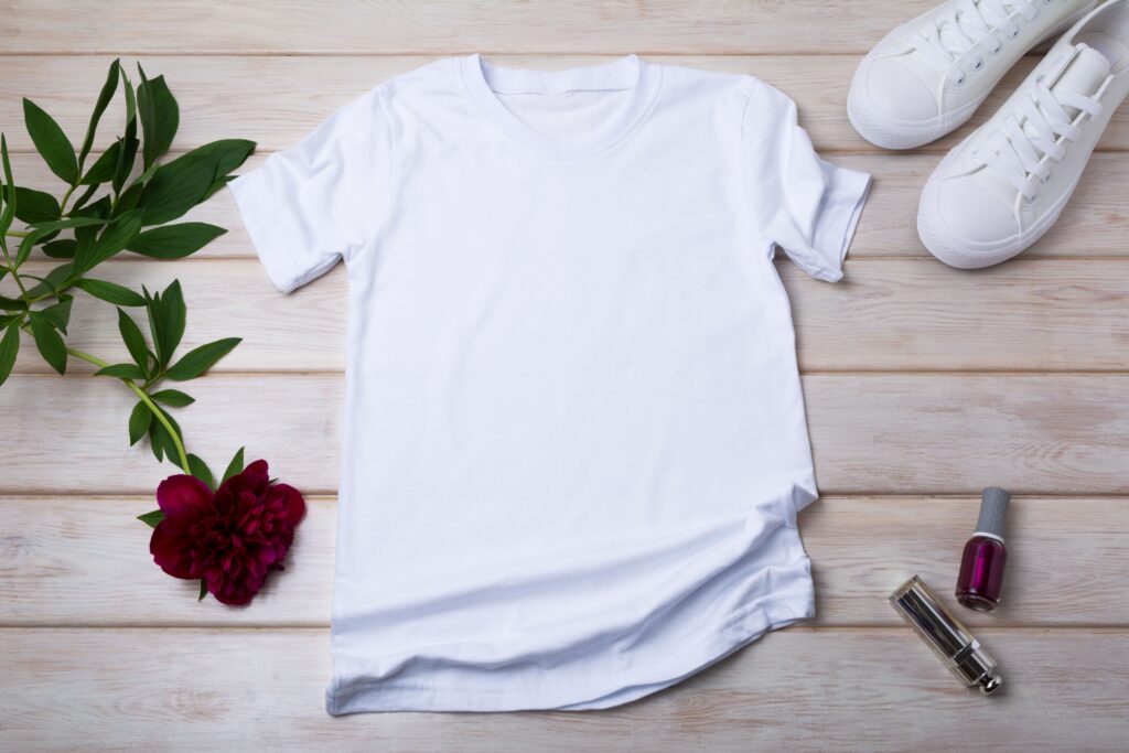 polera blanca
